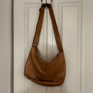 100% Leather Vilenca Holland Hobo Bag